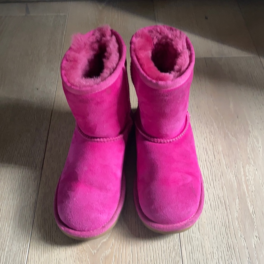 Girls size 13 UGG BOOTS With Box